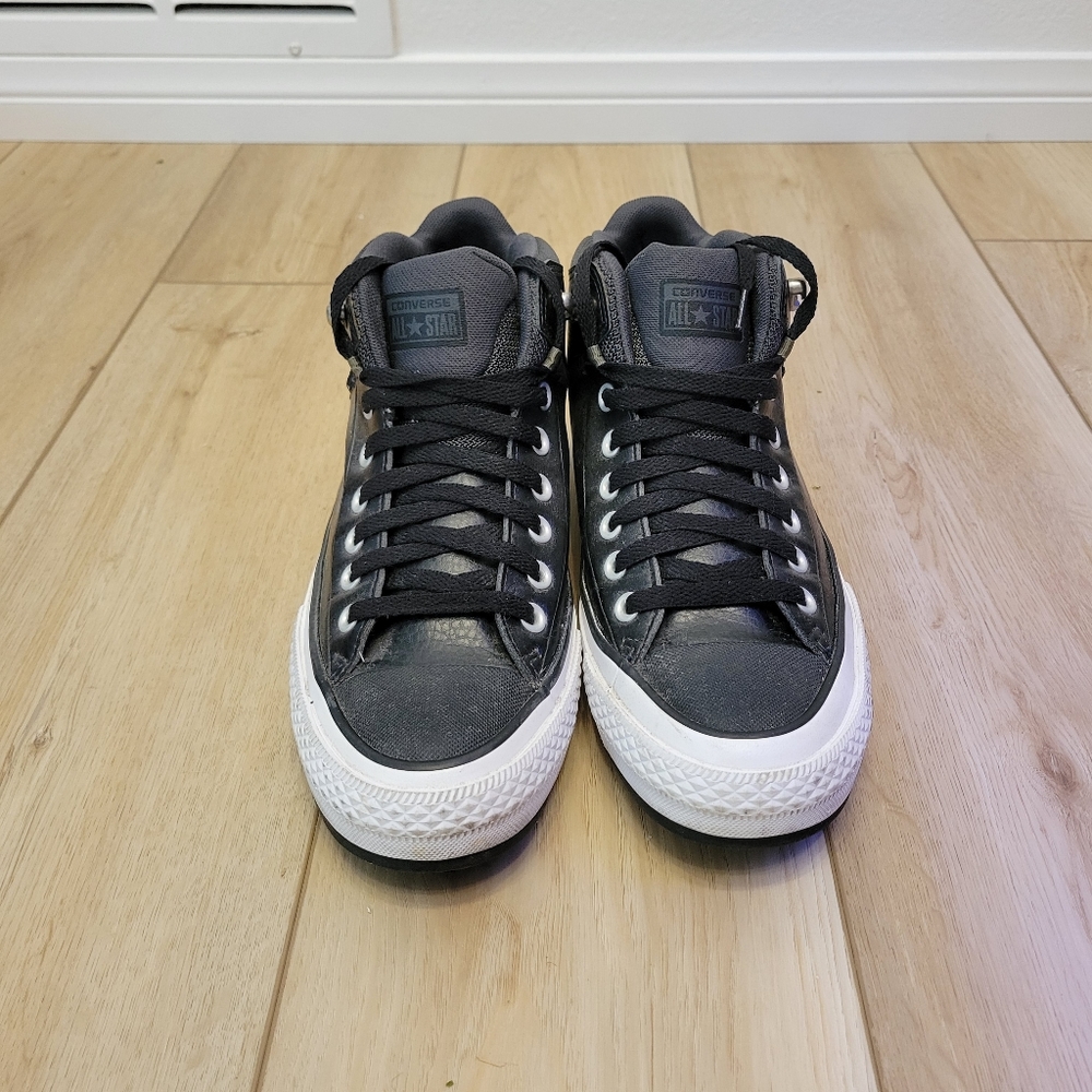 Men's Converse All Star size 9.5